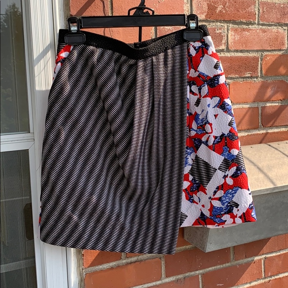 Double pocket high waisted skirt